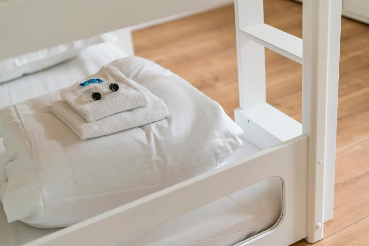 Ruim En Warm Appartement In De Winkelstraat Van Oostende Βέλγιο